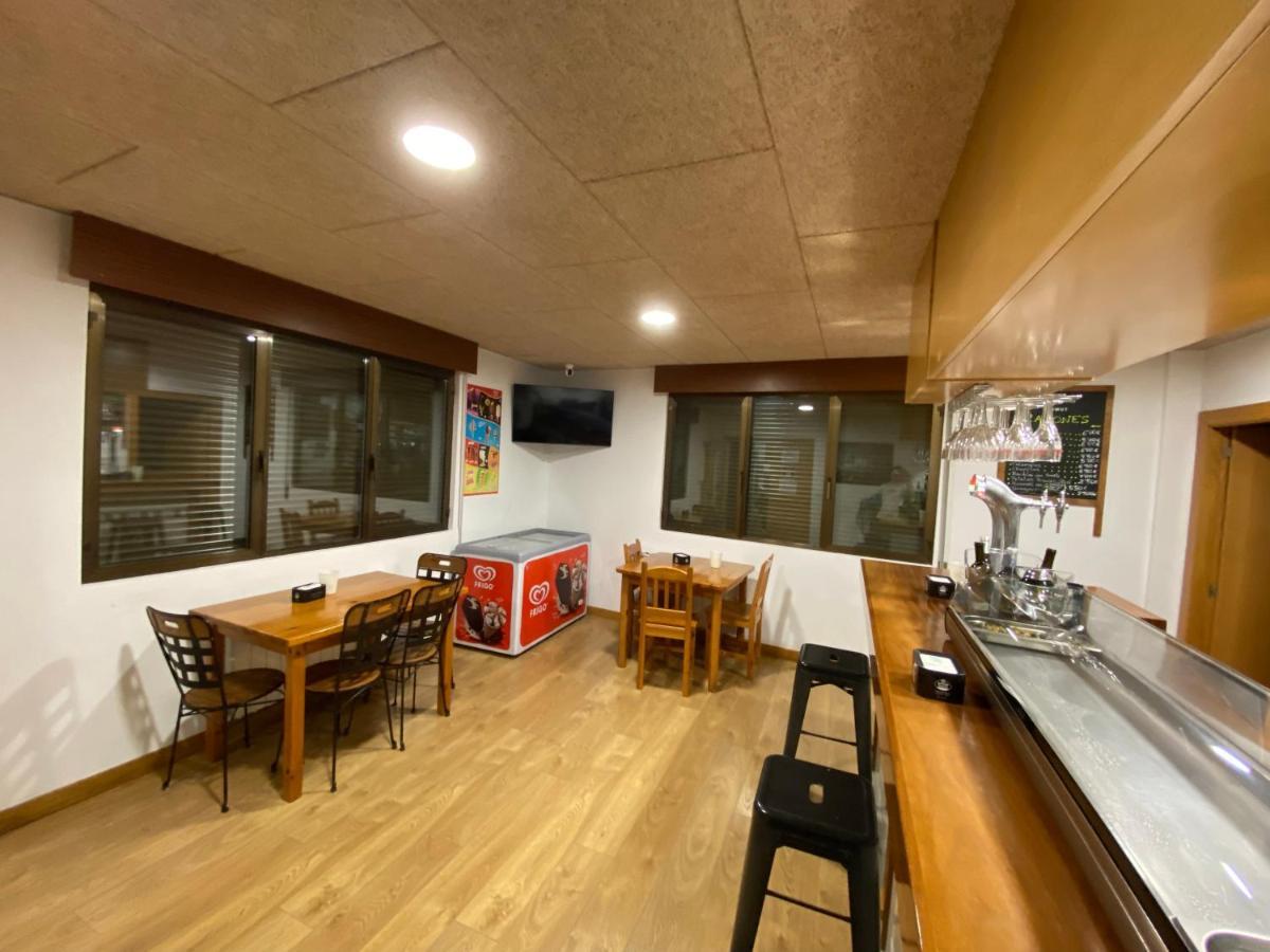Albergue El Camino De Santovenia Santovenia De Oca エクステリア 写真