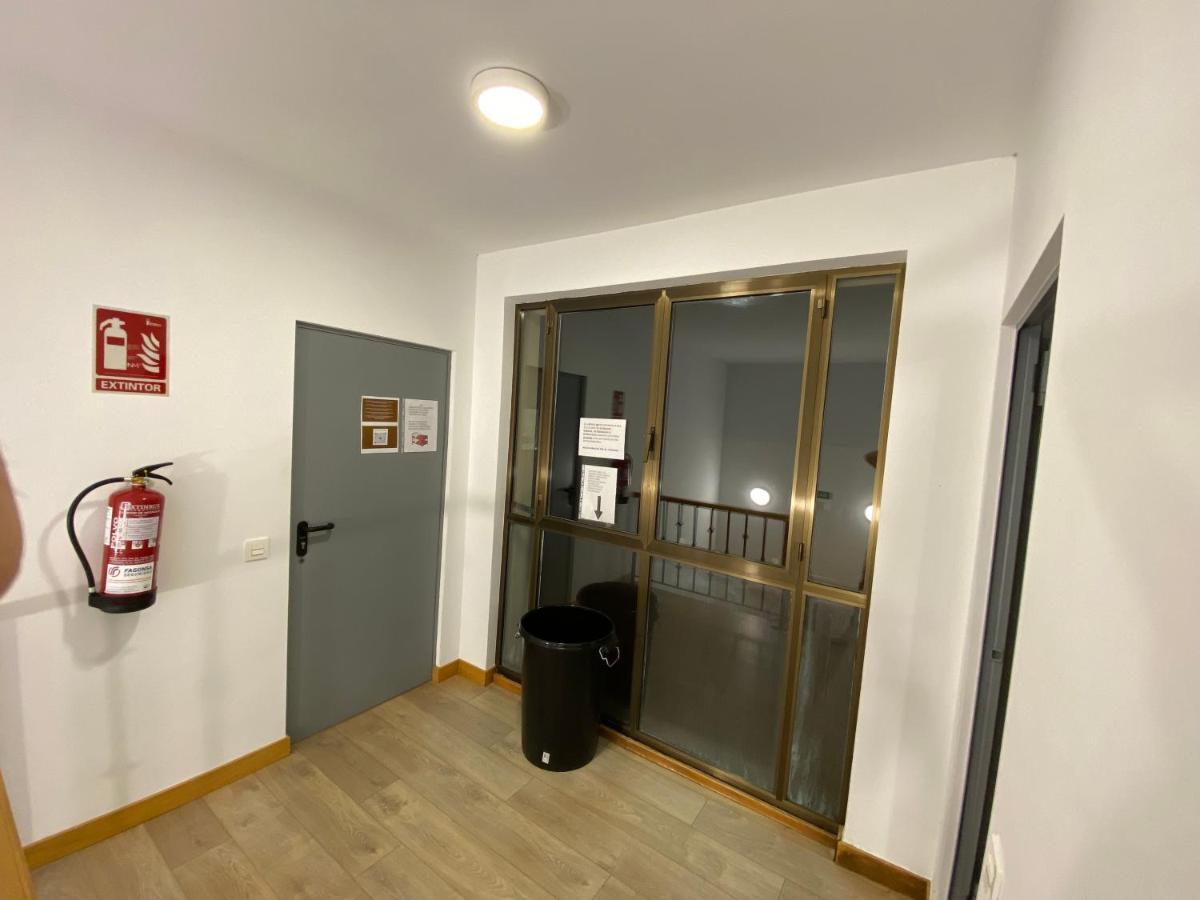 Albergue El Camino De Santovenia Santovenia De Oca エクステリア 写真